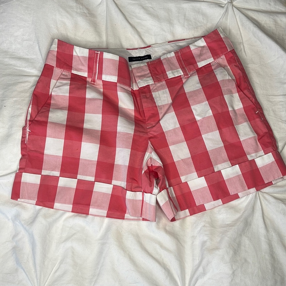 NWOT Tommy Hilfiger shorts SIZE 2